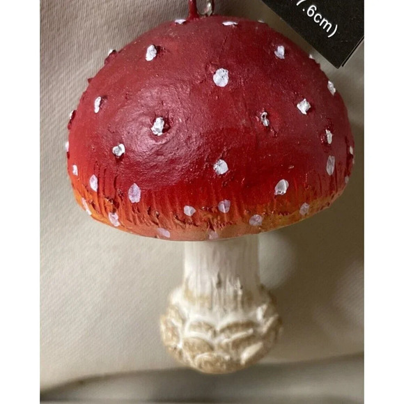 Red White Gnome Dome Toadstool Mushroom Christmas Holiday Ornament‎ NEW Rustic - Picture 2 of 3